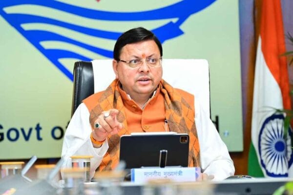 चारधाम यात्रा को लेकर सीएम धामी ने ली बैठक, होटलों में ठहरने पर किराये में 25 प्रतिशत छूट प्रदान किए जाने का ऐलान
